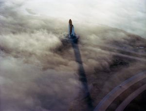 Challenger in Transit_NASA on The Commons_Domaine public
